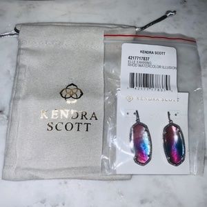 Kendra Scott Jewelry - Kendra Scott Elle Earrings(Watercolor Illusion) Kendra Scott Jewelry - Kendra Scott Elle Earrings(Watercolor Illusion)
